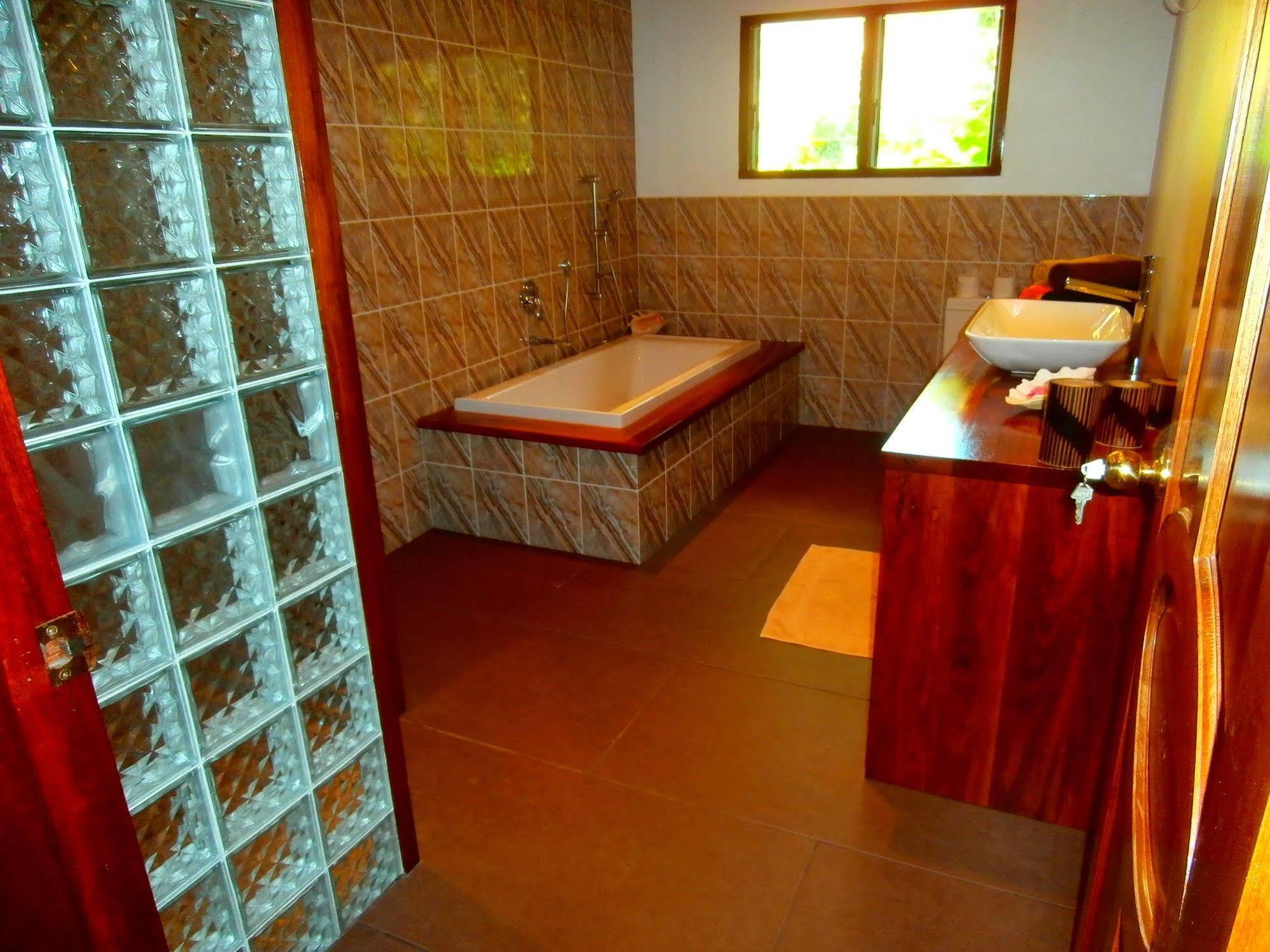 Korovesi Sunshine Villas سافوسافو المظهر الخارجي الصورة